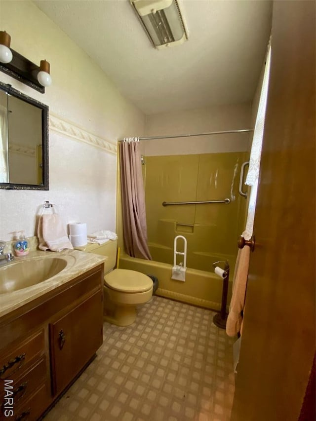 25127 N 16th Ave, Nokomis, IL 62075 - full bath with tile patterned floors, shower / bath combination with curtain, vanity, and toilet