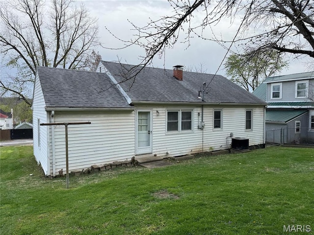 1305 Tennessee St, Louisiana, MO 63353 - photo 3
