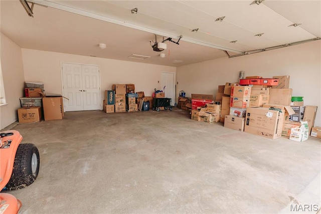 140 Vernon St, Saint Robert, MO 65584 - garage with a garage door opener