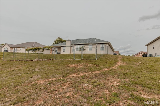 140 Vernon St, Saint Robert, MO 65584 - view of yard