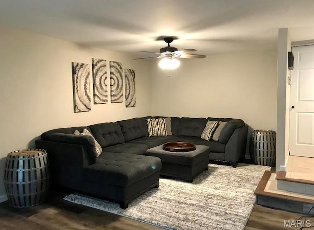 2317 Seven Pines Dr Unit 4, Saint Louis, MO 63146 - living area featuring a ceiling fan, baseboards, and wood finished floors