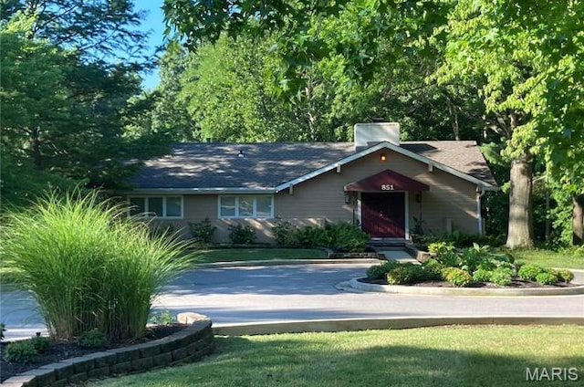 889 Almond Hill Ct, Manchester, MO 63021 - view of front of house with a front lawn