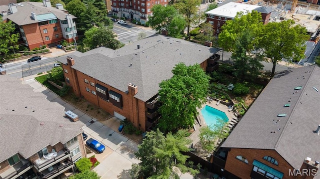 303 N Meramec Ave Unit 202, Saint Louis, MO 63105 - aerial view of a pool area