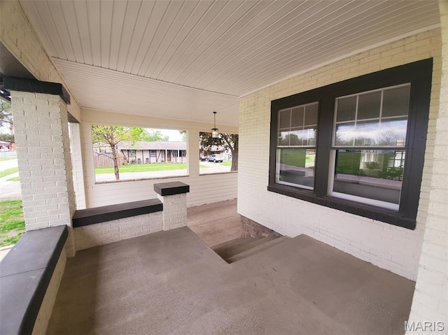 410 White St, Canton, MO 63435 - view of covered porch