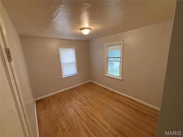9701 Diamond Dr, Saint Louis, MO 63137 - photo 21