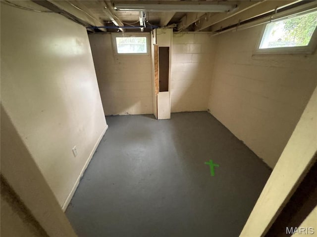 9701 Diamond Dr, Saint Louis, MO 63137 - photo 25