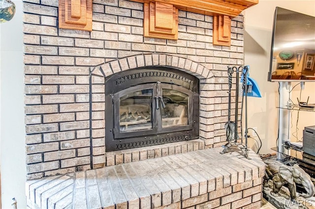 1302 Walnut St, Jerseyville, IL 62052 - detailed view