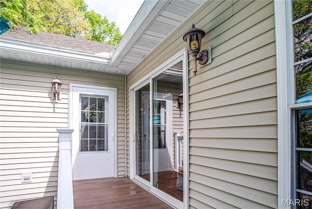 1302 Walnut St, Jerseyville, IL 62052 - view of deck