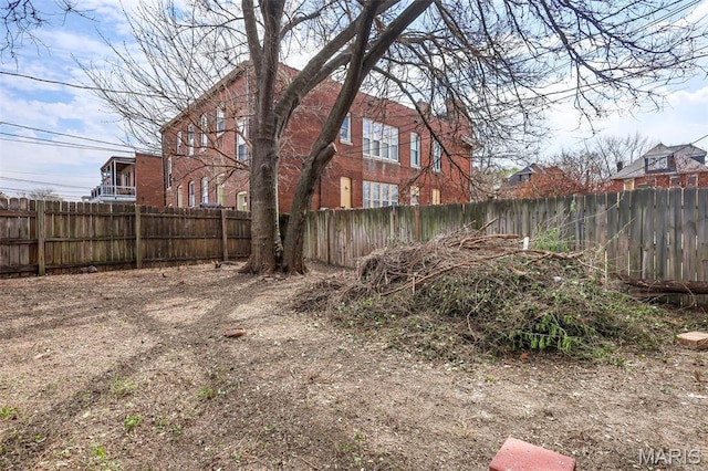 2148 Oregon Ave, Saint Louis, MO 63104 - view of fenced backyard