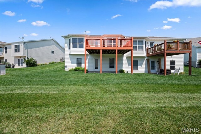 1149 Silo Bnd Unit 341A, Wentzville, MO 63385 - rear view of property with a yard and a deck