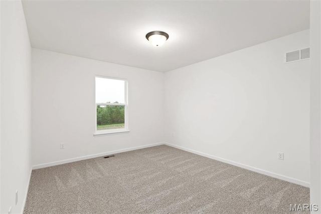 1170 Bloomfield Dr, Eureka, MO 63025 - empty room featuring carpet floors and baseboards
