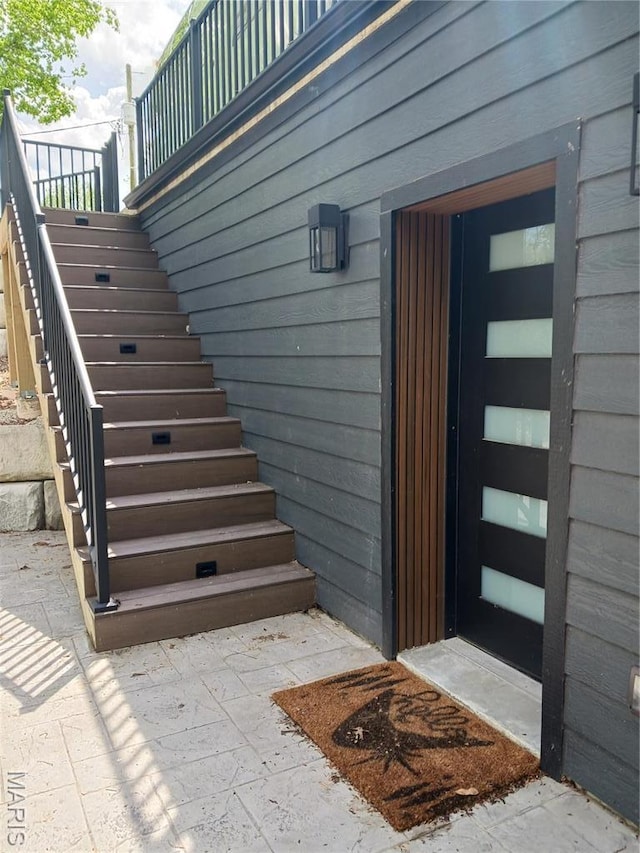 205 Lake Dr, Gray Summit, MO 63039 - view of property entrance