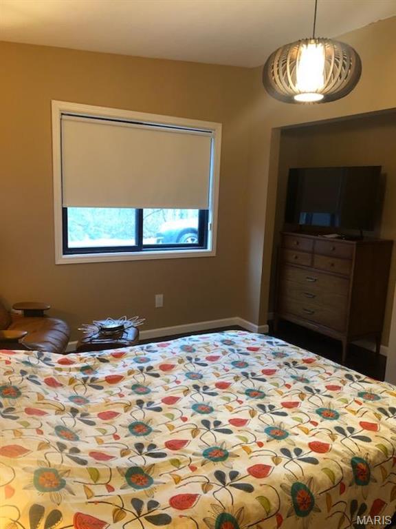 205 Lake Dr, Gray Summit, MO 63039 - view of bedroom