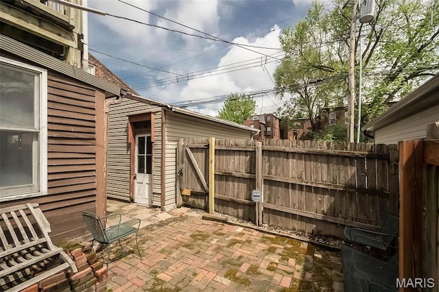 1003 Allen Ave, Saint Louis, MO 63104 - view of patio / terrace with fence and a gate