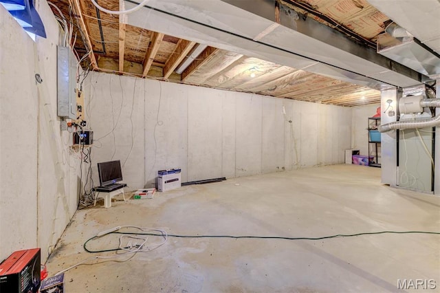 904 Indian Rock Ct, Wentzville, MO 63385 - unfinished basement with heating unit and electric panel
