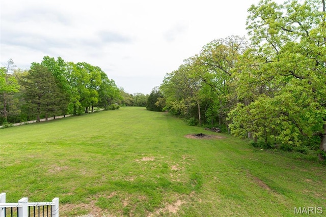 5814 Calvey Creek Rd, Robertsville, MO 63072 - view of green lawn