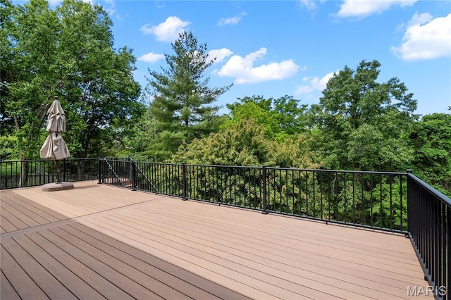 1309 Wellington Valley Ct, Chesterfield, MO 63005 - view of deck