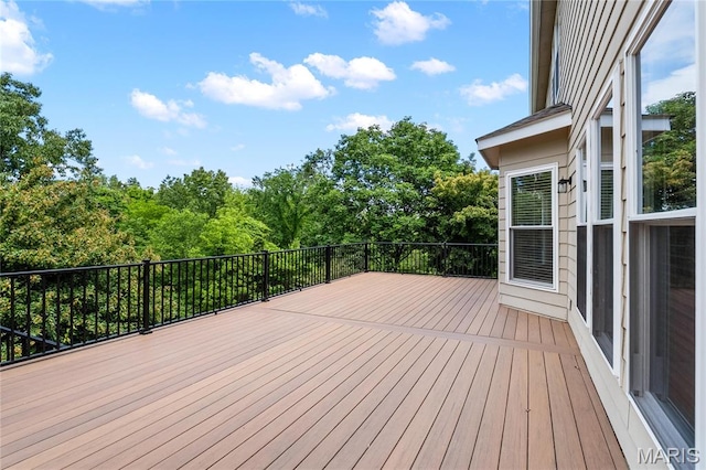 1309 Wellington Valley Ct, Chesterfield, MO 63005 - view of wooden deck