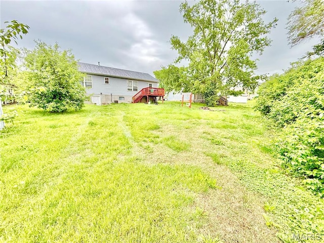 305 Houser St, Park Hills, MO 63601 - view of grassy yard with a deck
