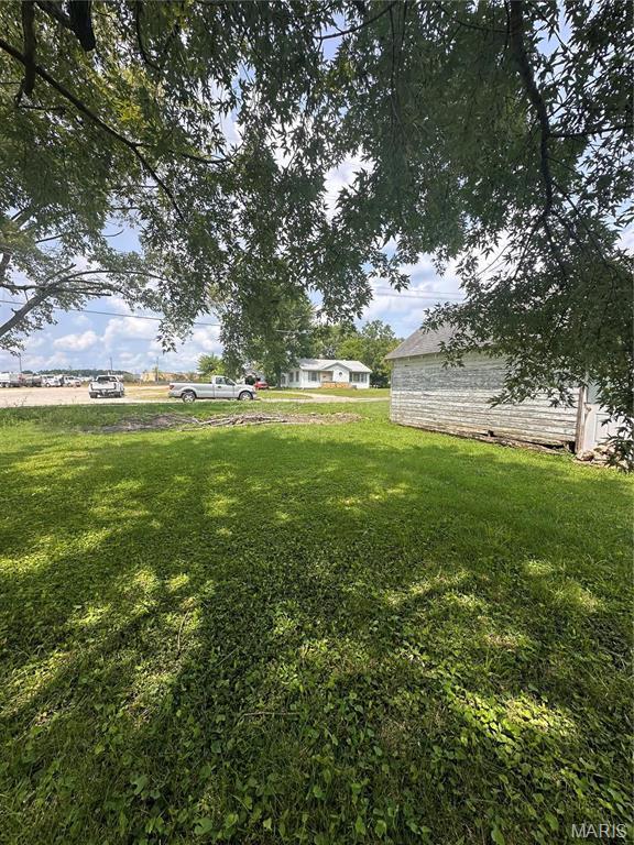 704 Maple St, Farmington, MO 63640