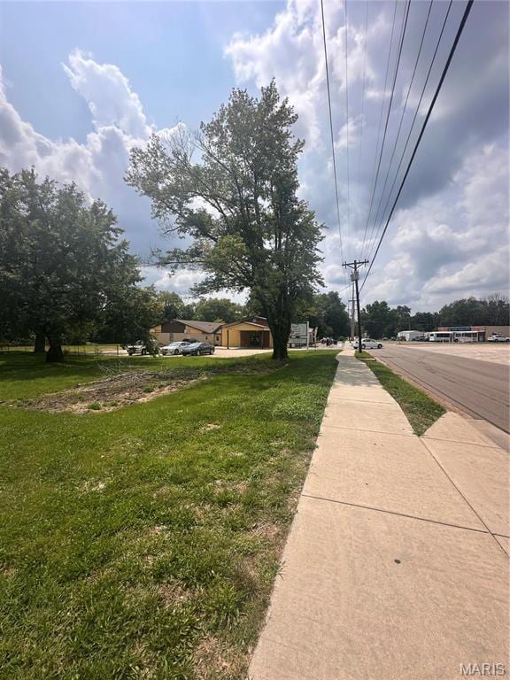 704 Maple St, Farmington, MO 63640