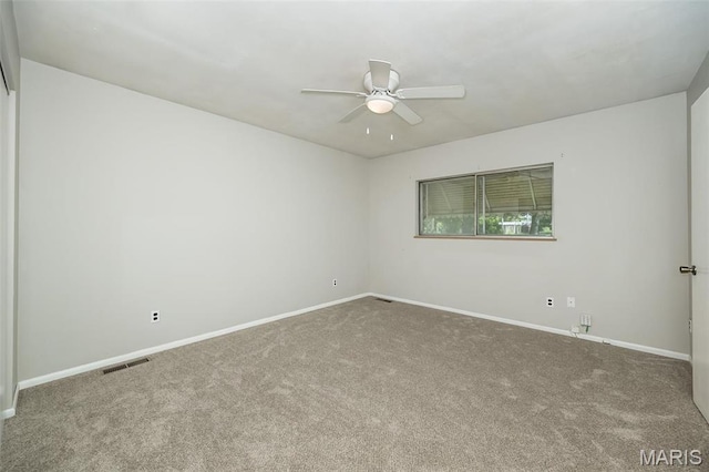525 Angelus Dr, Florissant, MO 63031 - carpeted empty room featuring ceiling fan and baseboards