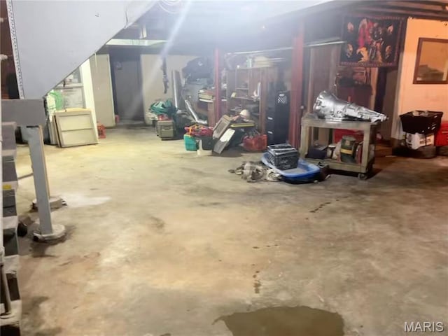 10058 Bon Oak Dr, Saint Louis, MO 63136 - view of below grade area