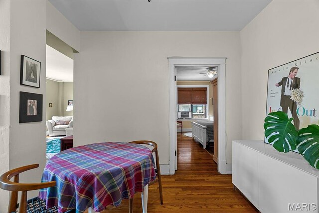 4501 Maryland Ave Unit 603, Saint Louis, MO 63108 - dining space featuring wood finished floors and ceiling fan