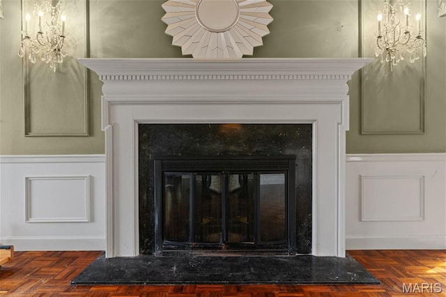 19 Sackston Woods Ln, Saint Louis, MO 63141 - detailed view of a premium fireplace and a chandelier