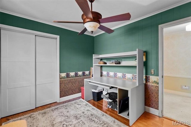 19 Sackston Woods Ln, Saint Louis, MO 63141 - bedroom with crown molding, wood finished floors, baseboards, a ceiling fan, and a closet