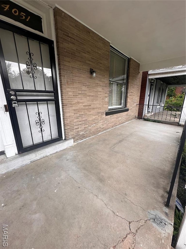 4051 Maffitt Ave, Saint Louis, MO 63113 - photo 2