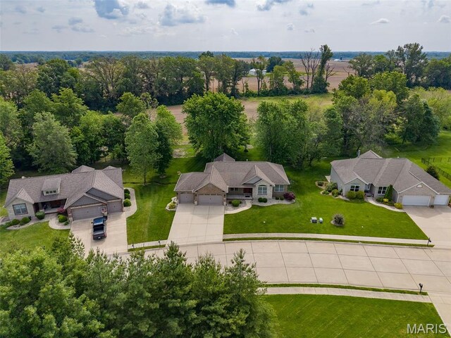 2015 Grandview Dr, Saint Jacob, IL 62281