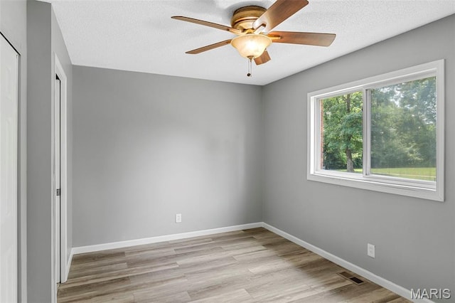 190 Patterson Ln, Florissant, MO 63031 - photo 14