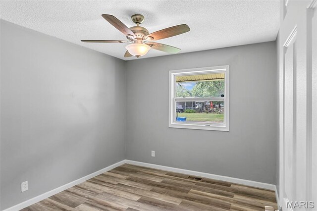 190 Patterson Ln, Florissant, MO 63031 - photo 24