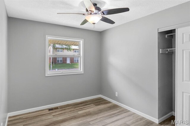 190 Patterson Ln, Florissant, MO 63031 - photo 25