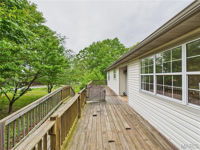 14075 Howard Ln, Dixon, MO 65459 - view of wooden deck