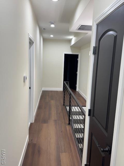 4209 Norfolk Ave, Saint Louis, MO 63110 - hallway with wood finished floors, baseboards, and recessed lighting