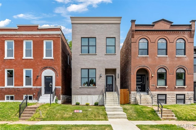 4209 Norfolk Ave, Saint Louis, MO 63110 - photo 1