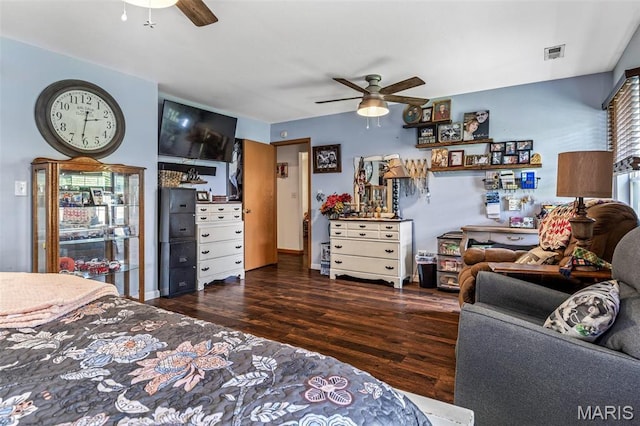 111 Edwards Ln, Park Hills, MO 63601 - bedroom featuring wood finished floors