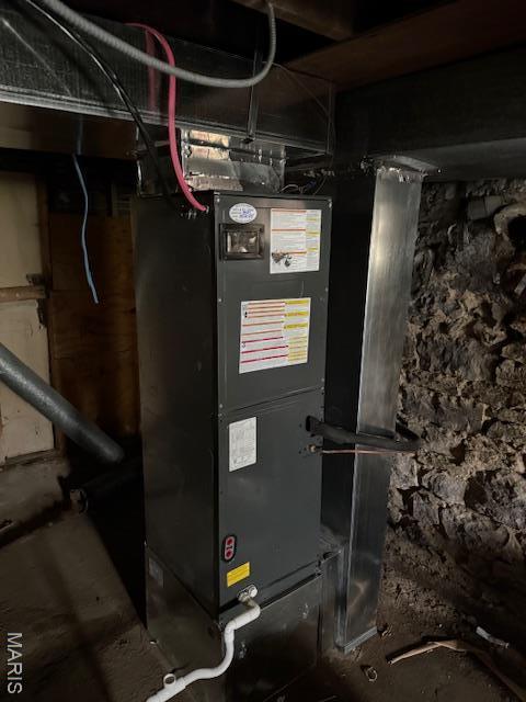 5735 Page Blvd, Saint Louis, MO 63112 - utilities with heating unit