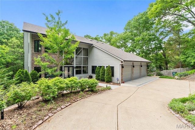 400 Gabriel Dr, Kirkwood, MO 63122 - view of front facade featuring roof with shingles