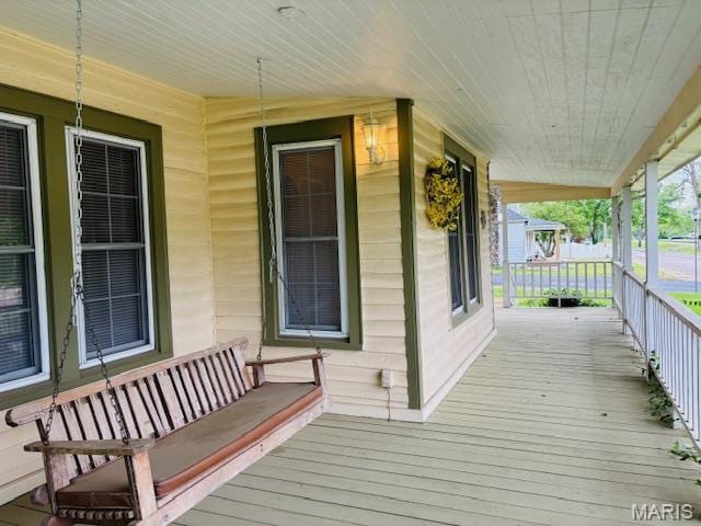 305 Frisco St, Steelville, MO 65565 - deck with a porch