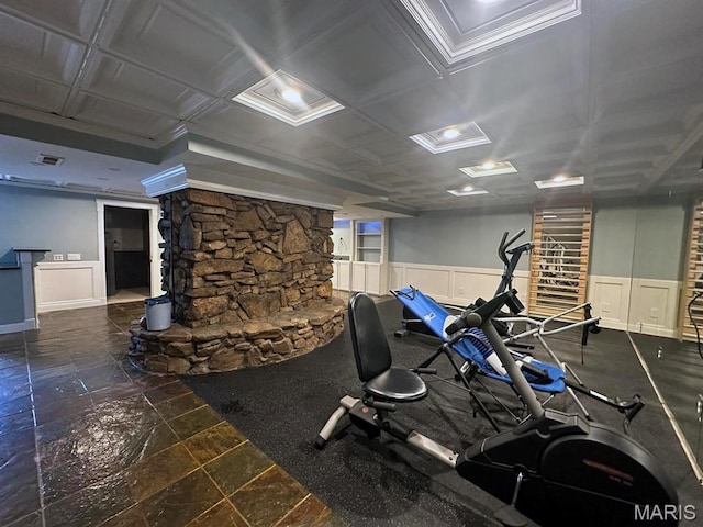 15012 Bay Hills Dr, Dexter, MO 63841 - workout area featuring a wainscoted wall