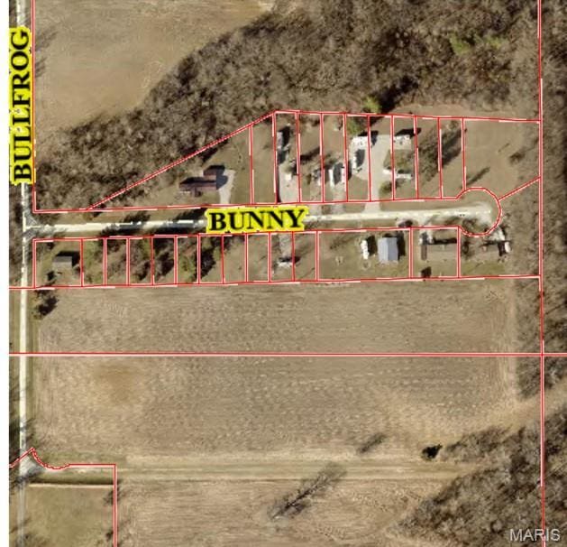 146 Bunny Trl, Carlyle, IL 62231