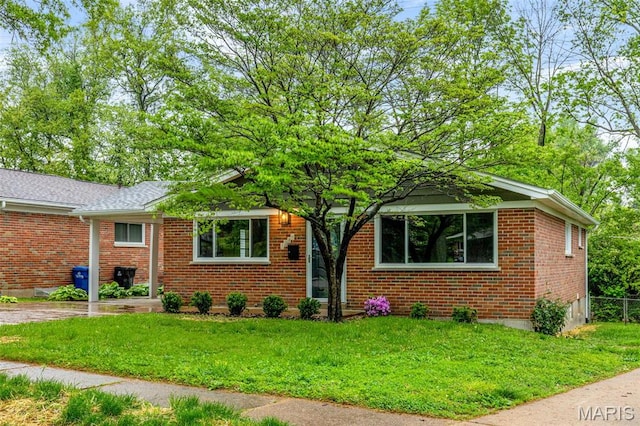 1548 Park Dr Way, Saint Louis, MO 63130 - view of front of home with brick siding