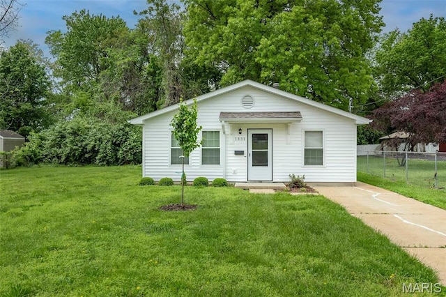 1331 Belrue Ave, Saint Louis, MO 63133 - view of front of property with view of scattered trees
