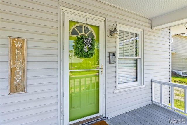 314 S Carleton St, Farmington, MO 63640 - doorway to property with a porch