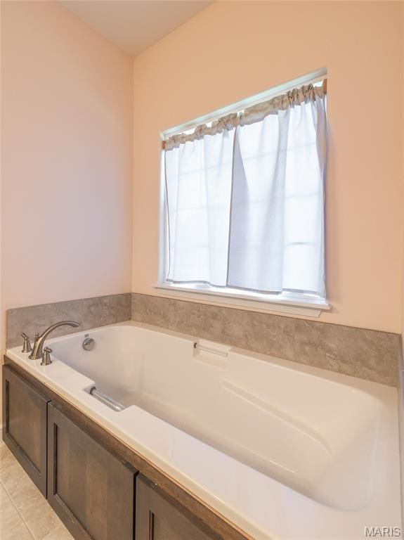 1347 Thomas Dr, Rolla, MO 65401 - bathroom with a garden tub