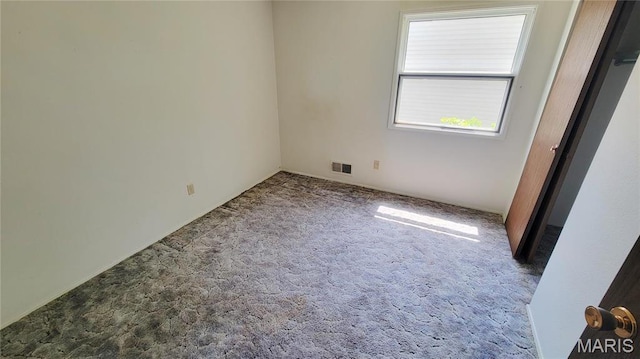 5489 Limerick Dr, Saint Louis, MO 63128 - view of carpeted empty room