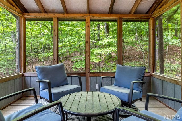1235 Powderhorn Dr, Innsbrook, MO 63390 - sunroom / solarium with outdoor dining space